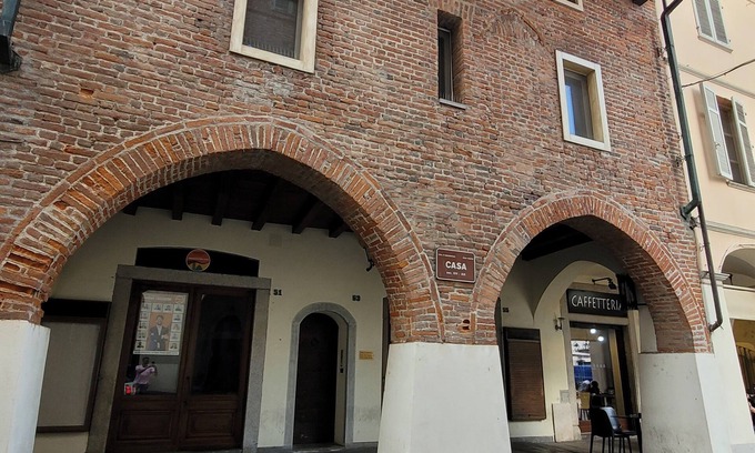 Crescentino Appartement | Alice Apartments - Heron, Spacious studio apartment in the historic center of Crescentino