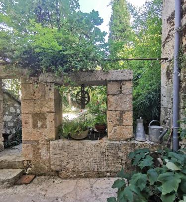 Lectoure Appartement | Alice & Jeanne