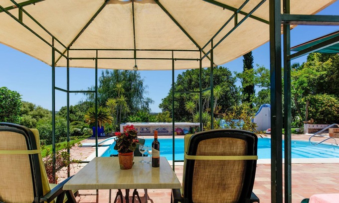 Alcalar Maison | Maison de vacances ancienne à Portimão avec piscine