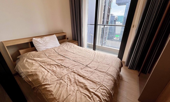 Rama 9 Appartement | All-Inclusive High Floor Studio w/Balcony, Pool & Gym, MRT 200m Away