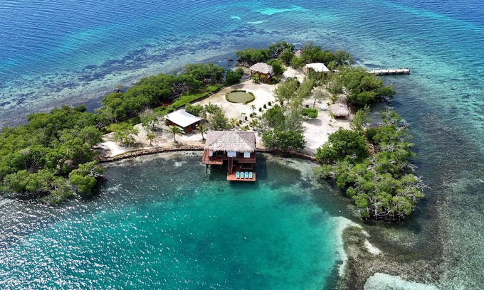 King's Park Maison | LOCATION D'ÎLE PRIVÉE DE BELIZE AVEC BUNGALOW SUR L'EAU