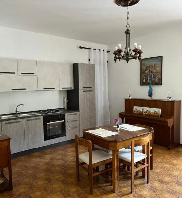 Roccamandolfi Maison | Alla Casamé