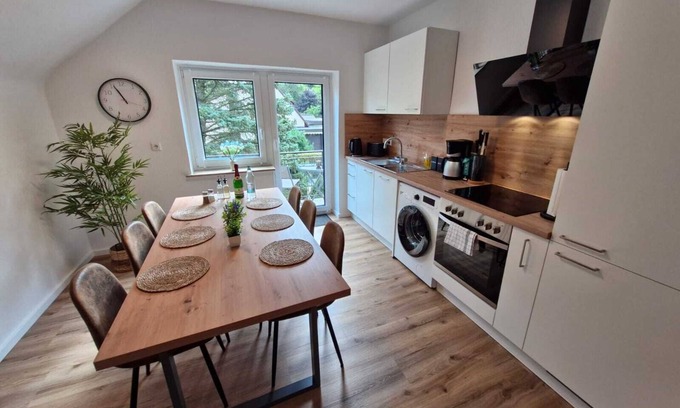 Verden Appartement | AllerGrün apartment, balcony with a view of nature