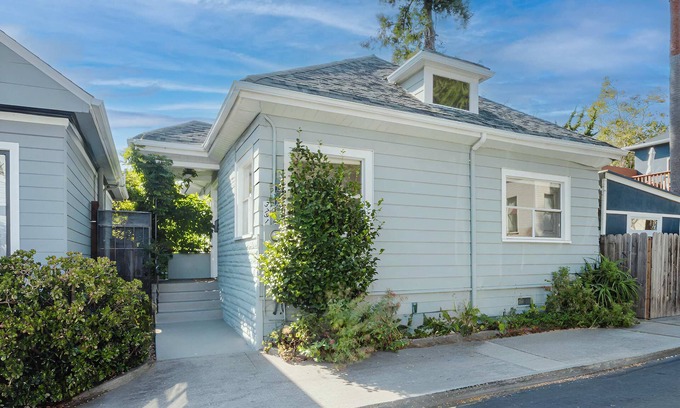 Mosswood Maison | Allura Oakland Your Private Sanctuary in the City