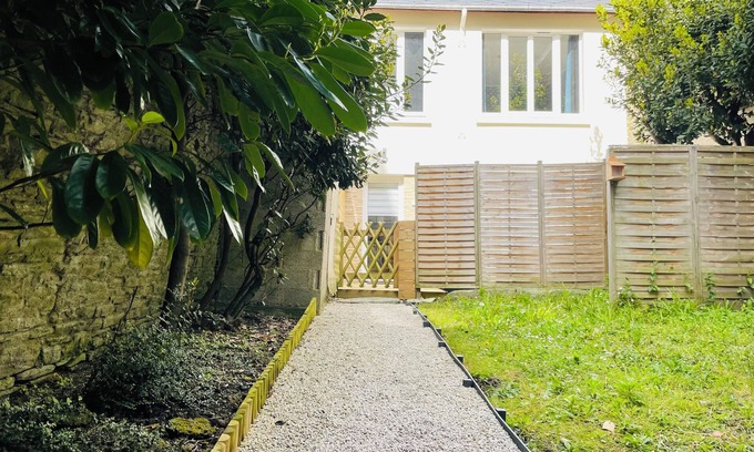 Cherbourg-en-Cotentin Maison | Alma 8 Le Calme au Coeur de Cherbourg