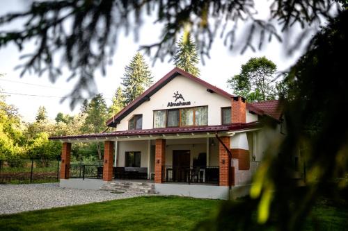 Avrig Maison | Almahaus