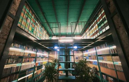 Trang Tien Appartement | Almanach House - Dinh Le I