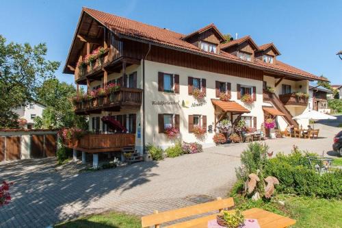 Barnzell Maison | Almerhof - Waldferienhof Almer