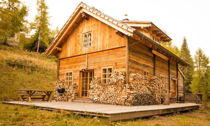 Bodensdorf Chalet De Ski | Almhütte Chalet HIRSCHFISCH