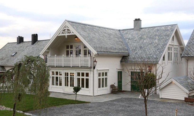 Giske Appartement | Alnes Gård