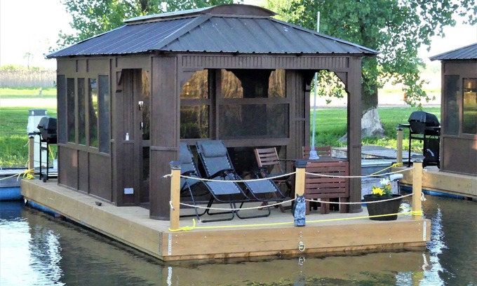 Lacolle Cabine | Aloberge 6 Saint-Paul-de-l'Île-aux-Noix