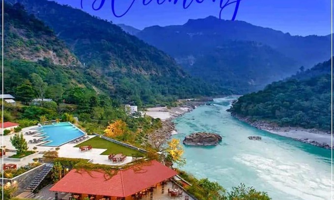 Tapovan Appartement | Aloha Ganga view 2BHK Apartment by Almost Heaven