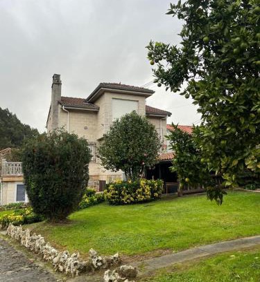 Santiago de Cartes Maison | Alojamiento CasAmalia