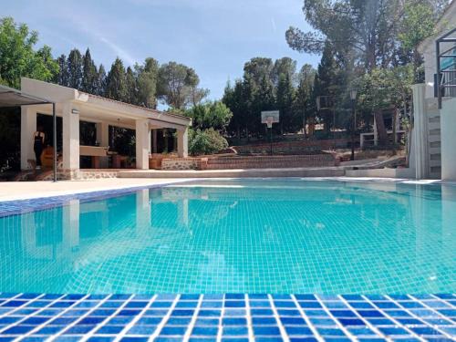 Guadamur Maison | Alojamiento con piscina a 10 minutos de Puy du Fou Toledo