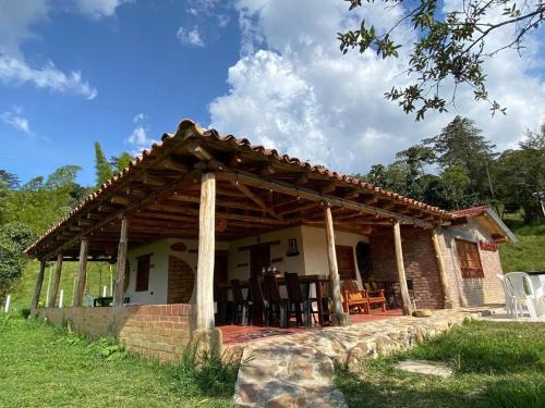 Puente Nacional Maison | Alojamiento Rural Granja La Ilusión