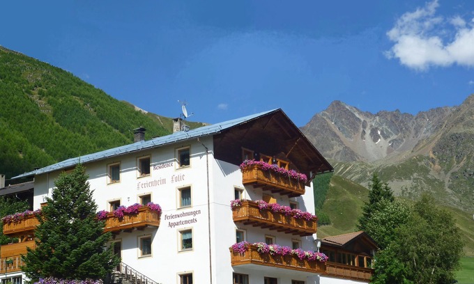 Melago Maison | Alpen Suite- New vacation apartment in a fantastic location with stunning panoramic views