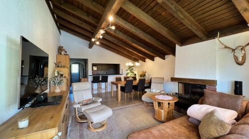 Mitloedi Appartement | Alpenblick Loft neben Skilift in Amden Arvenbüel