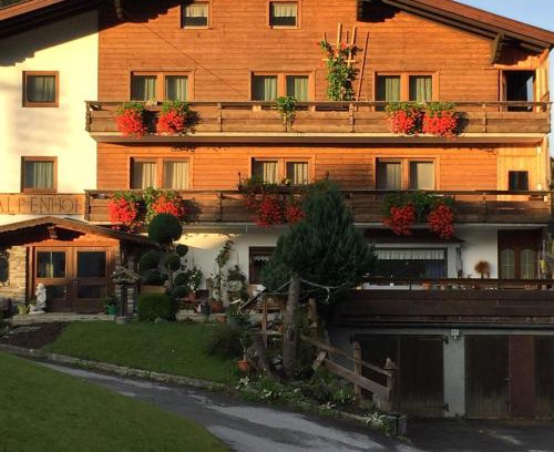 Laehn Maison | Alpenhof "alt Lähn"