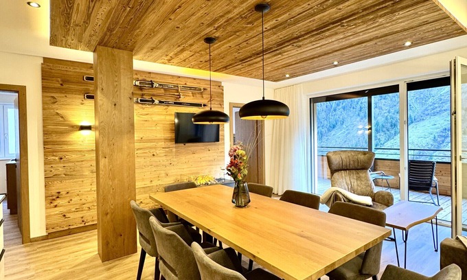 Damuels Appartement | Alpenstolz #4.04 Alpine with coolfire