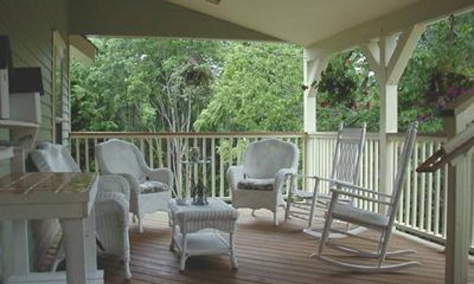 Vernon Lit Et Petit-Déjeuner | Alpine Haus Bed & Breakfast Inn