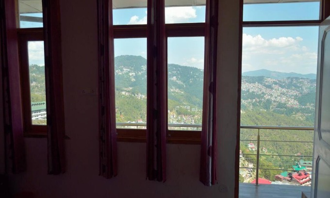 Shimla Appartement | Alpine Homes 5 Bedrooms Apartment