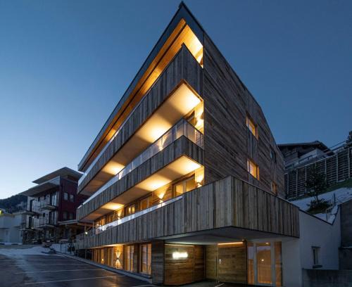Sankt Anton am Arlberg Appartement | Alpine Myth