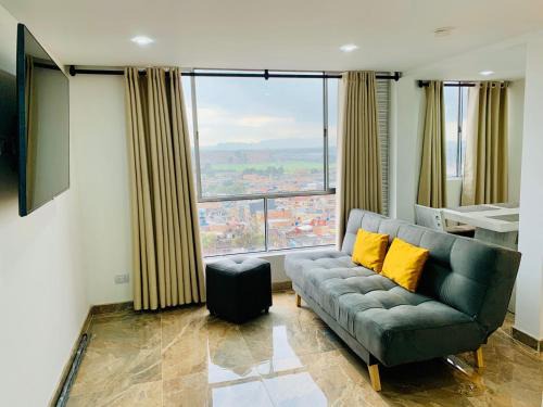 Fontibon Appartement | Alquiler Apartamento en Bogotá cerca al aeropuerto-Colibri Dorado-by-wonderlust
