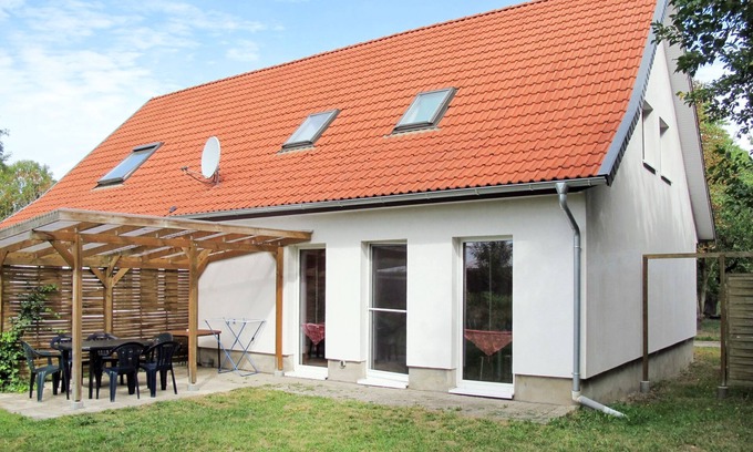 Neu Poserin Maison | Alte Schmiede by Interhome