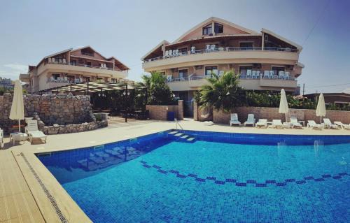 Marmara Hôtel | Altinkum tatil konakları