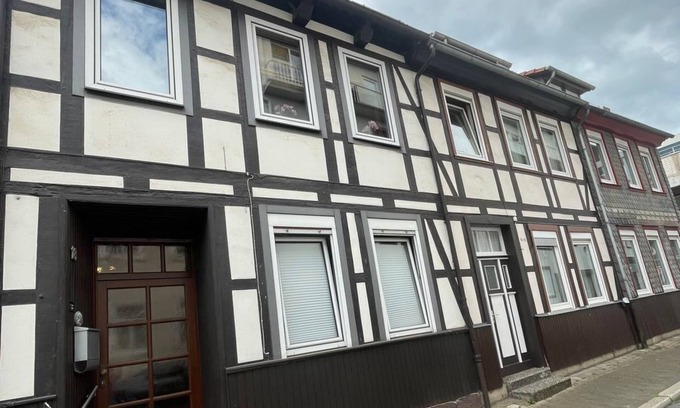Einbeck Appartement | Altstadtferienwohnung Einbeck - Old town holiday apartment on the 1st floor
