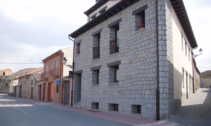 Villacastin Maison | Alval House for 23 people