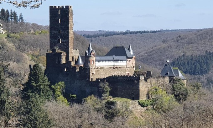 Sauerthal Appartement | Am Burggraben auf der Sauerburg