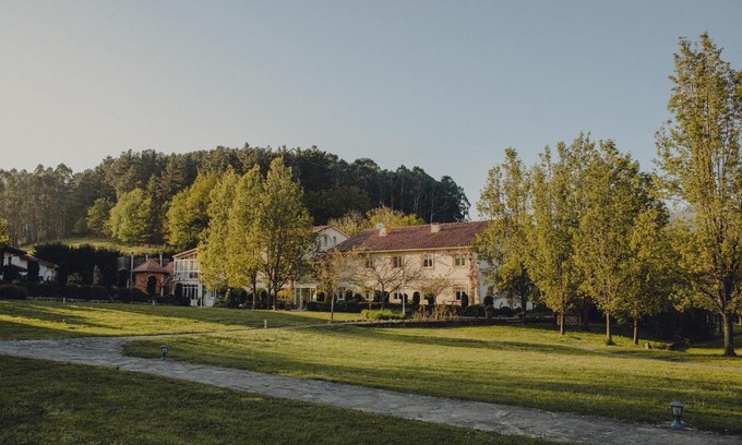 Traslavina Hôtel | Amalurra Ecohotel & Retreat Center