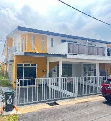 Kampung Jelatang Maison | Aman Homestay Alor Gajah