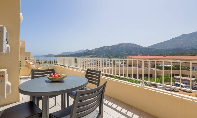 Marine de Saint Ambroggio Appartement | Amandula - Appt climatisé vue mer