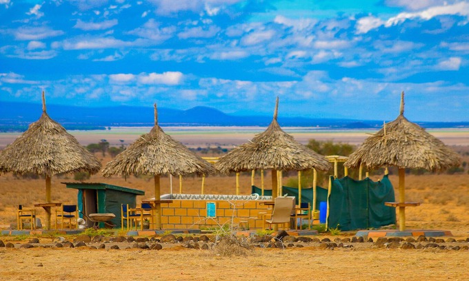 Amboseli Cabine | Amanya Camp 1 Double -Bed Tiger in Amboseli