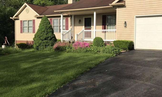 Mogadore Maison | Amaryllis Guest House - Lovely 3-bedroom house in country setting - WiFi and AC