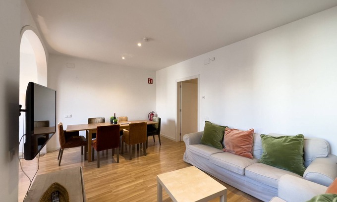 Sants Appartement | Superbe appartement de 4 chambres à coucher à quelques minutes du centre