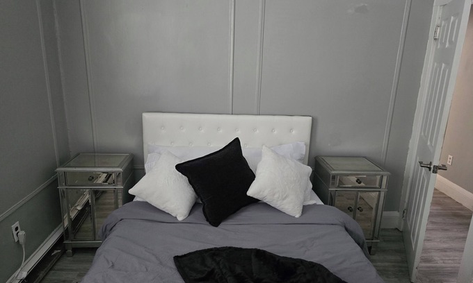 Hillside Appartement | Amazing 2-bedroom home away from home next door to Newark International Airport.