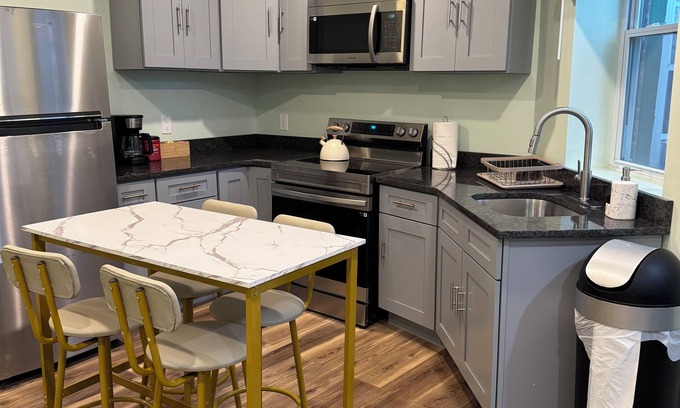 West Philadelphia Appartement | Amazing 2-bedroom apartment with AC in Philadelphia