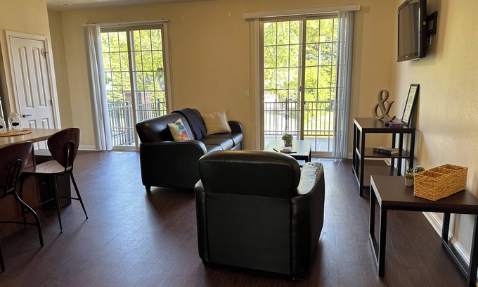 Notre Dame Maison | Amazing 4-bedroom townhome to celebrate football season steps from Notre Dame