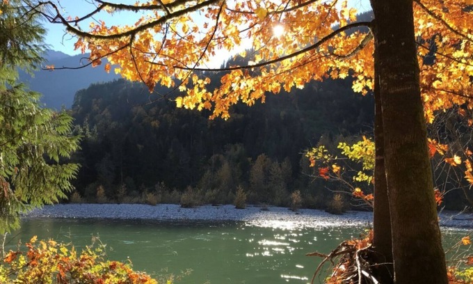 Baring Maison | Amazing 4BDR Mountain Vacation Home on Skykomish River