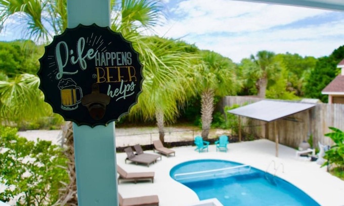 Long Bay Estates Cottage | Amazing Beach House Duplex w/ Private Pool & Nearby Beach