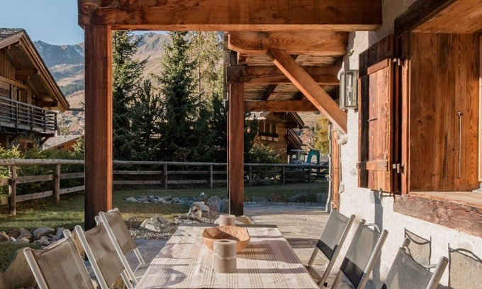 Le Chable Villa | Amazing Chalet With Beautiful Jupiter Views
