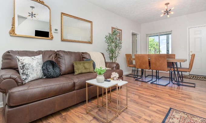 East Price Hill Appartement | Amazing Downtown Views - 3 Minutes to Downtown!