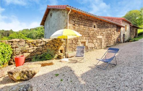 Essertines-en-Chatelneuf Maison | Amazing Home In Essertines-En-Châtelne