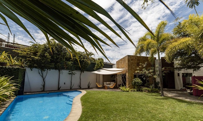 Palmar de Aramara Villa | Près de la maison de plage avec grand jardin et piscine