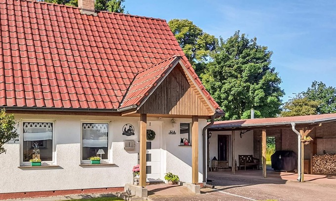 Breesen Maison | Amazing home in Breesen OT Kalübbe