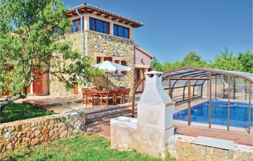 Santa Maria del Cami Maison | Amazing Home In Santa Maria