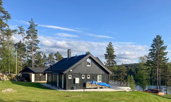Arjang Maison | Superbe maison à årjäng avec vue sur le.